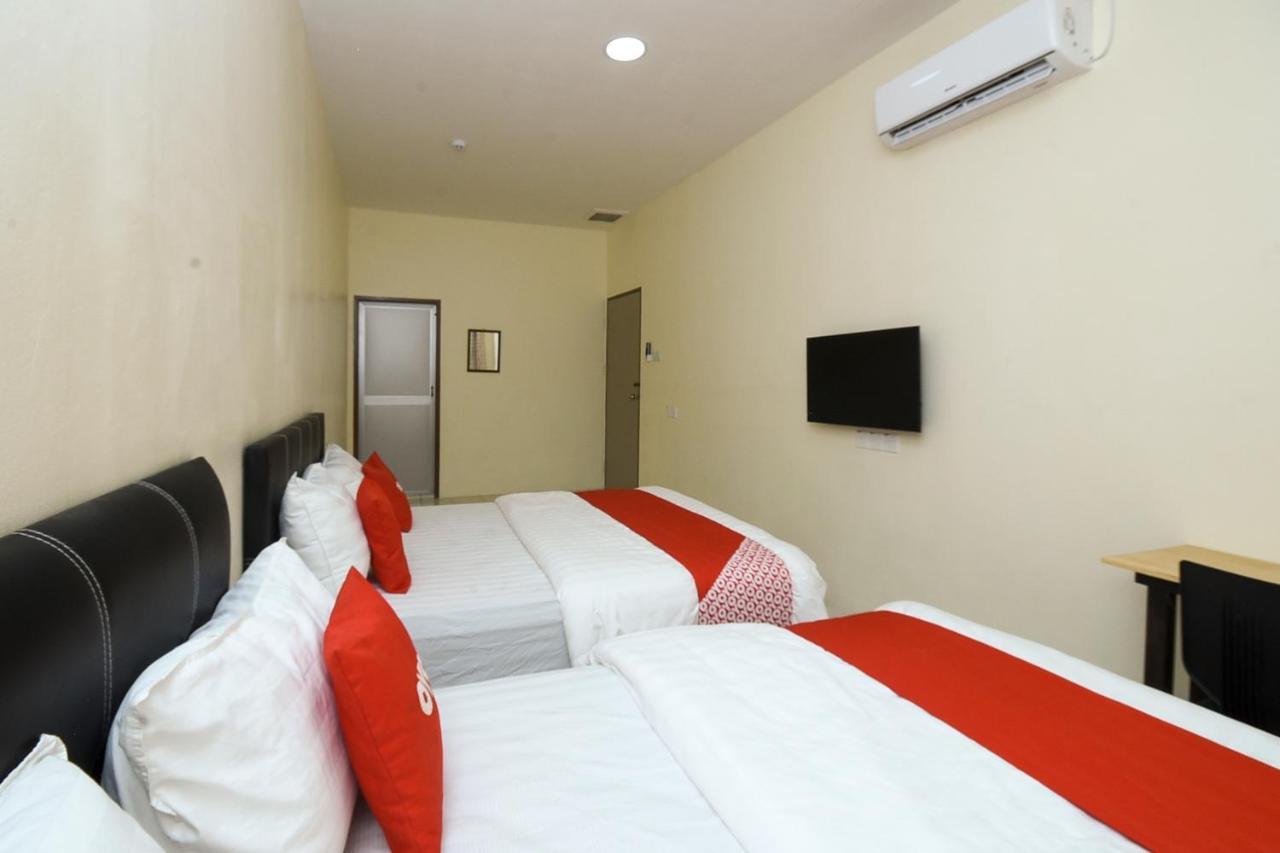 Oyo 90172 Goodwill Homestay Batu Niah ภายนอก รูปภาพ