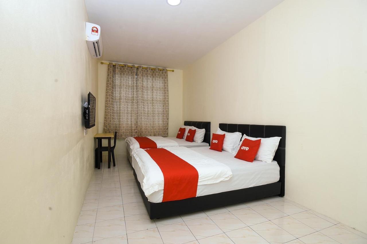 Oyo 90172 Goodwill Homestay Batu Niah ภายนอก รูปภาพ