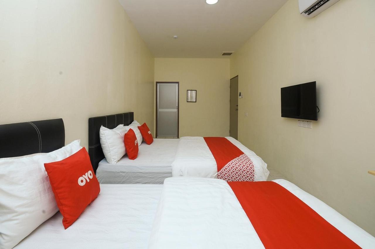 Oyo 90172 Goodwill Homestay Batu Niah ภายนอก รูปภาพ